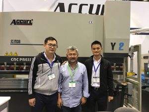 Accurl於2016年參加了芝加哥機床和工業自動化展覽會