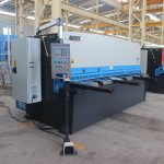 液壓金屬板擺式剪切機